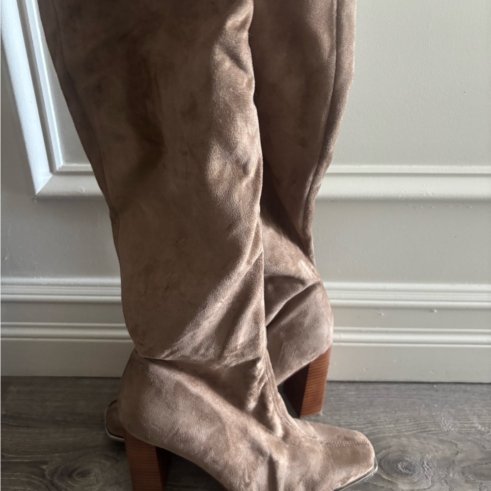 Steve Madden suede brown knee 4 in Heeled Boots